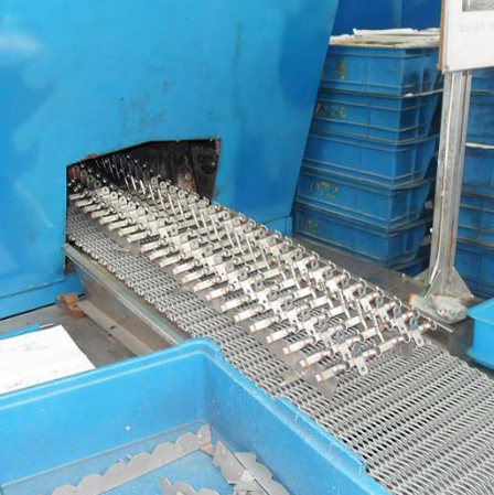 釬焊爐的安全注意事項及維護措施