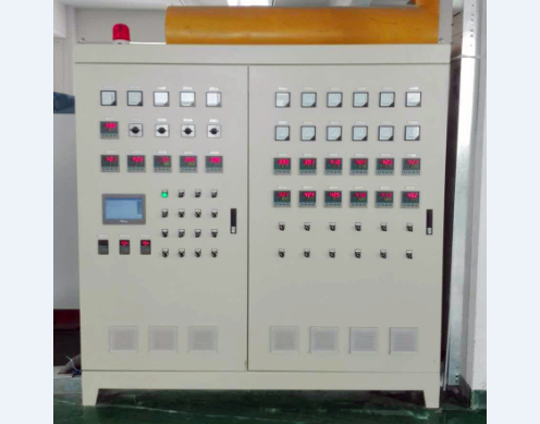 一種節拍式真空凈化氮氣保護釬焊爐