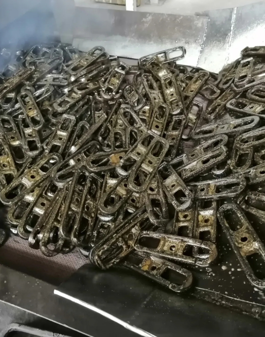 40Cr鏈條淬火熱處理加工(圖4)